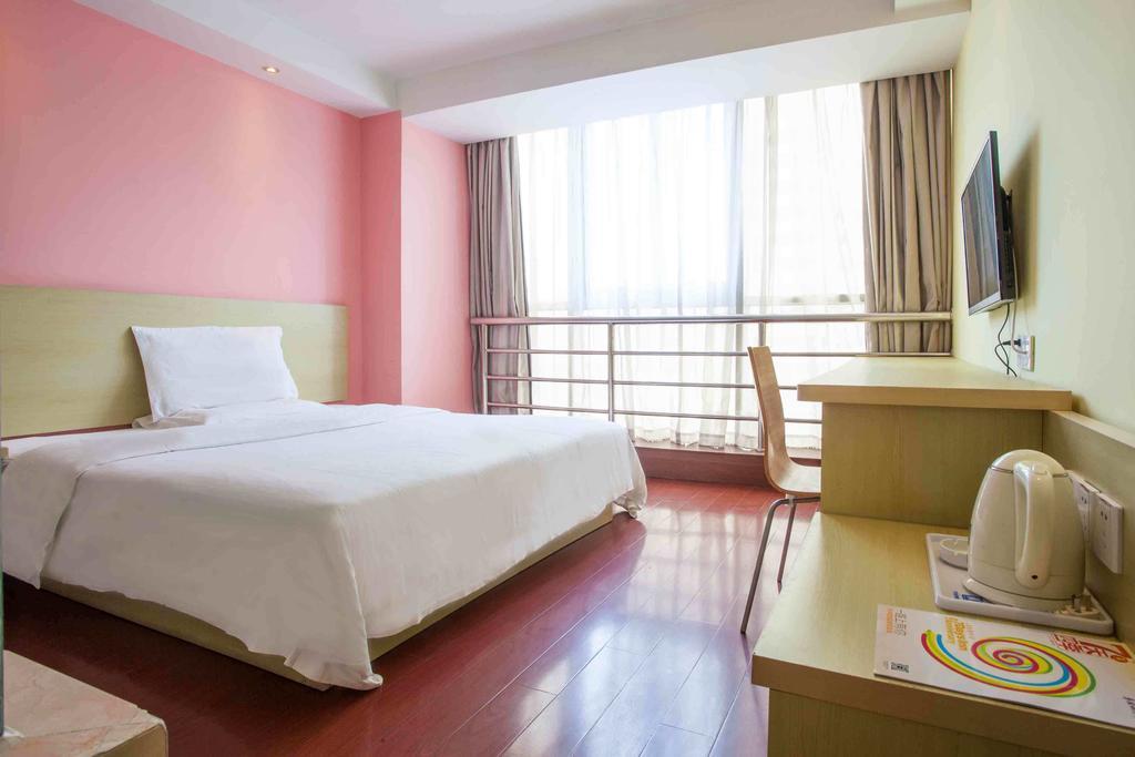 7 Days Inn Meizhou Jiangnan Kedu Commercial Plaza Zimmer foto